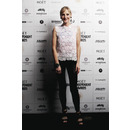 Thumb_lesleysharp_photoby_juliasukan_drawhq_17
